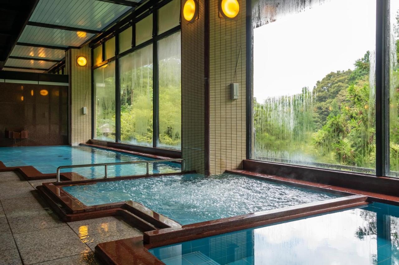 Yamanaka Onsen Hanatsubaki Каґа Екстер'єр фото