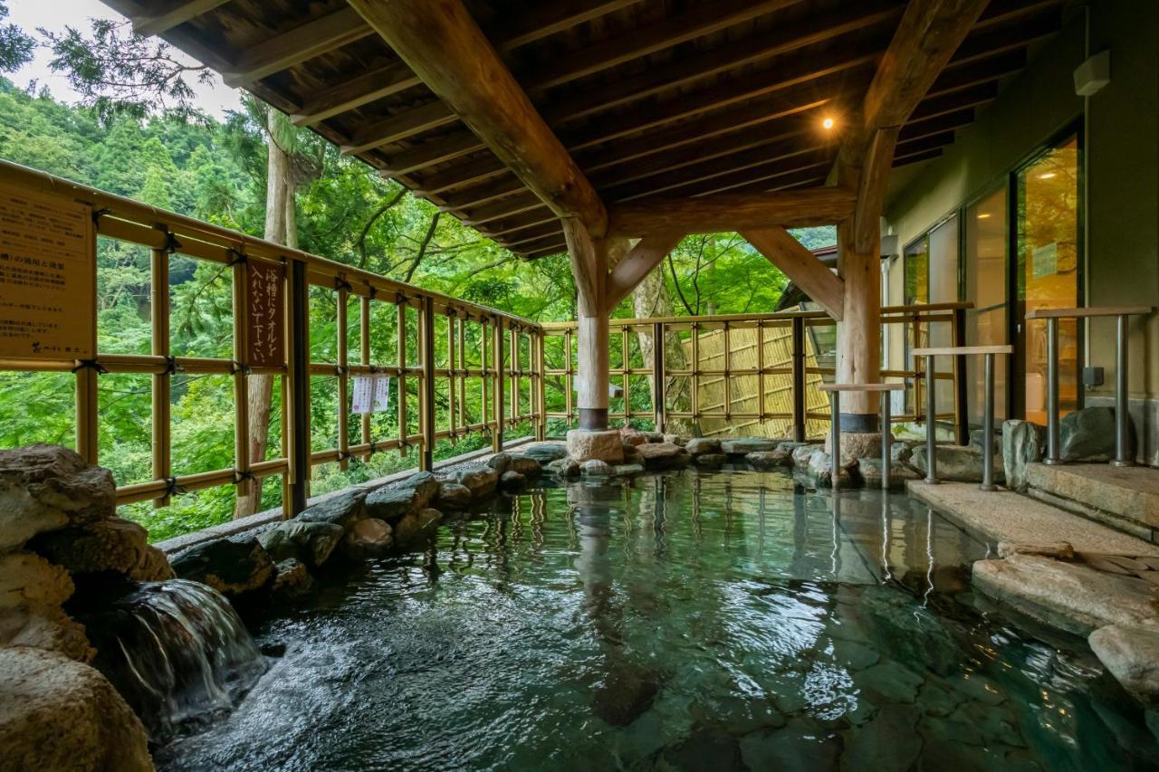 Yamanaka Onsen Hanatsubaki Каґа Екстер'єр фото