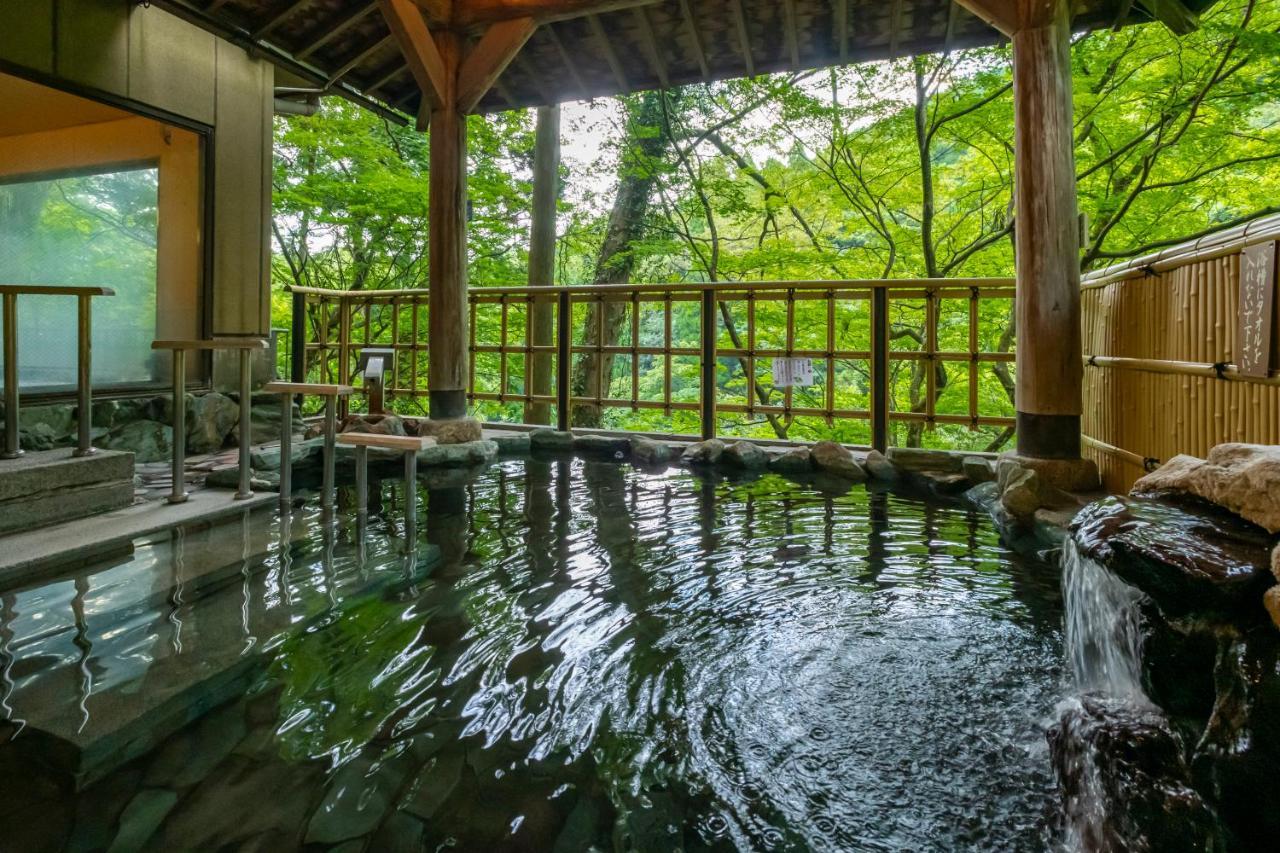Yamanaka Onsen Hanatsubaki Каґа Екстер'єр фото