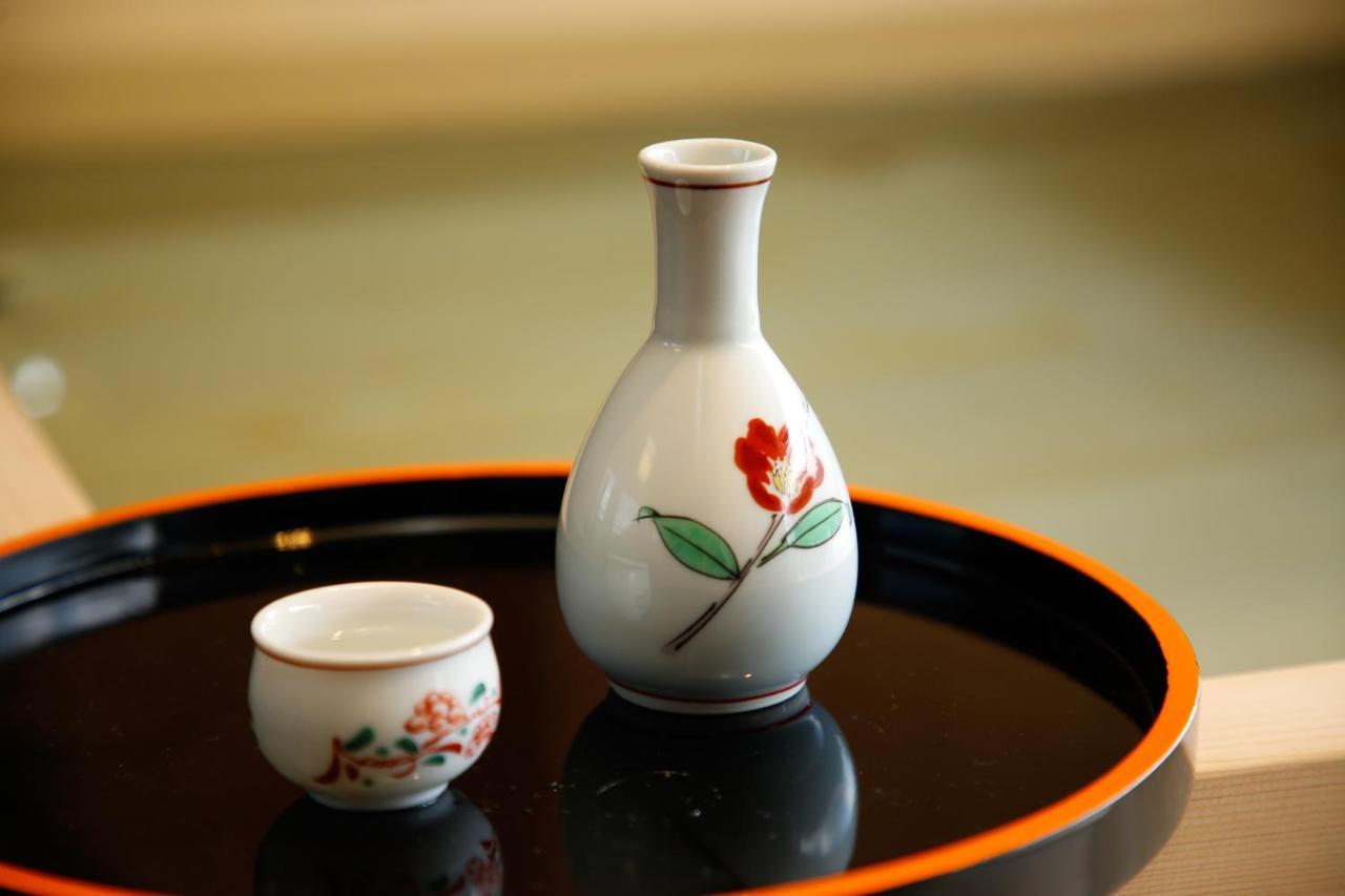 Yamanaka Onsen Hanatsubaki Каґа Екстер'єр фото